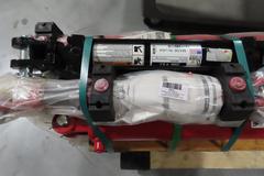 Hydraulic and Pneumatic Cylinders, Assorted