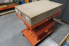 Herman Pink Granite Surface Plate 24"x36"x6.5" on Economy Die Lift Cart 2000 lb Capacaity Lift Cart, Adjustable Height