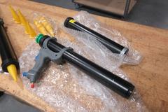 Cox Industrial Pneumatic Sealant Applicators (2 Units), **Look to Have Very Little Use**