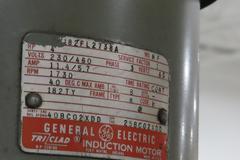 Bridgeport Series II-4HP Vertical Knee Mill with Acu-Rite 2-Axis DRO