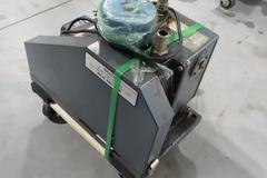 Welch Duo-Seal 1402 Vacuum Pump