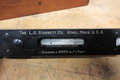 Starrett No.199 Master Precision Level 15" In Wooding Case