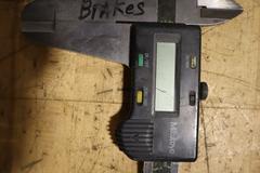 Mitutoyo Absolute Digimatic CD-24"C Verneer Caliper, LCD Display