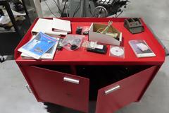 Leica Leicatracker Portable 3D Measurement System with Leica Nivel 20 Level, Rolling Work Station with Leica LT Controller Base