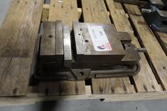 Kurt A50 5" Machine Vise with Steel Jaws