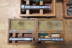 Bore Micrometers 3 Point Contact, (3) SPI .8" - 2", (1) Mitutoyo Digital .5" -.8", (1) Fowler 1.375" - 2", Etalon Set .400" - .800"