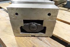 Machine Vise, 6" with Steel Jaws