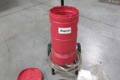 SNAP-ON Gravity-Fed Siphon Portable Sandblast System, Holds 40 lbs of Media, with Hose length 10' with 5/16'' nozzle