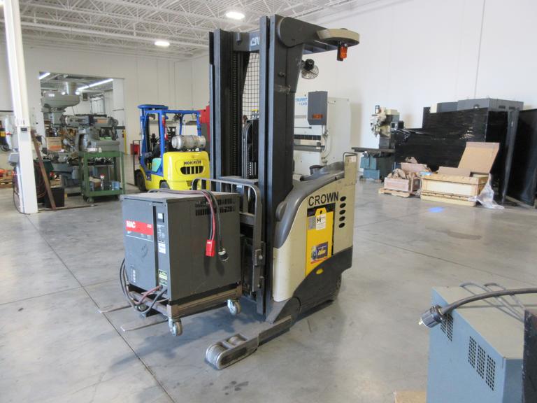 Crown Electric Standing Reach Forklift with Charger, 3500 LB Load Capacity