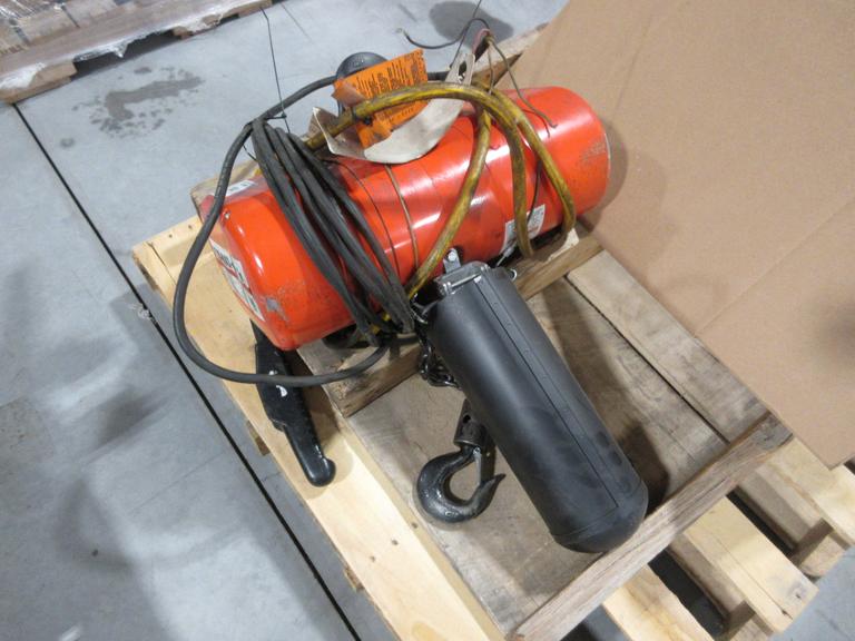 CM Lodestar L-2, 1 Ton Electric Chain Hoist