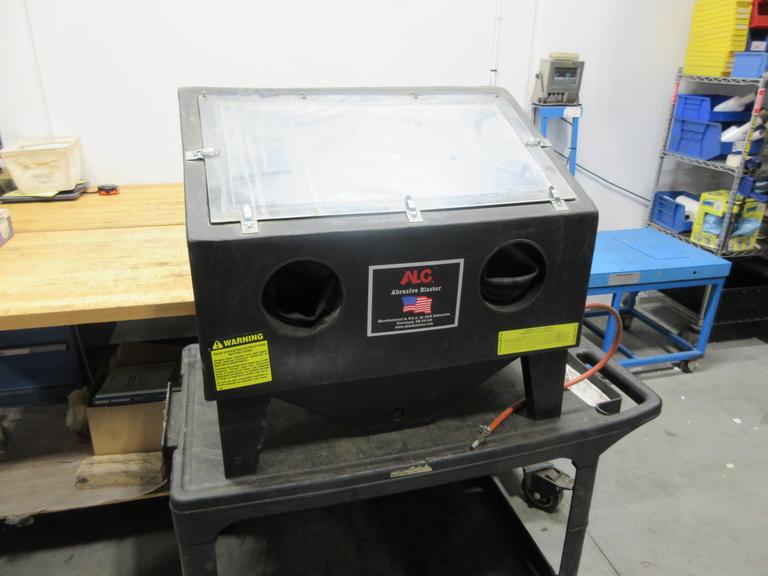 ALC Benchtop Abrasive Blast Cabinet