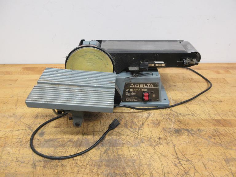 Delta 4" Belt, 6" Disc Bench Top Sander, with Tilting Work Surfaces and 2.25" Dust Outlet