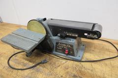 Delta 4" Belt, 6" Disc Bench Top Sander, with Tilting Work Surfaces and 2.25" Dust Outlet