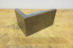 J.C. Busch Co. 8" x 5" x 4.5" Scraped Precision Angle Plate with Wood Case