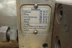 SMW-Autoblok SLU-3 Hydraulic Compact Self Centering Steady Rest