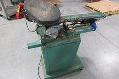 Grizzly G9742 - 5" x 6" 1/2 HP Metal-Cutting Bandsaw w/ Swivel Head