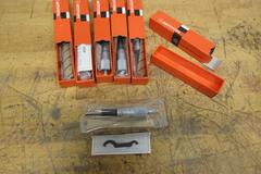 Mitutoyo 151-240 Micrometer Head, 8mm Spindle Dia., 0-1", 0.5" Plain Stem, w/Ratchet Stop. (5pcs) *** All New In Boxes ***