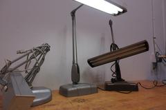 Vintage Bench or Desk Top Articulating fluorescent lights (3 Pcs), All Use 2ea 16" Tubes, ***All Work***