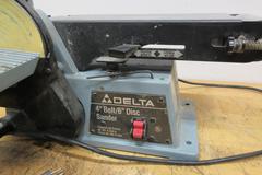 Delta 4" Belt, 6" Disc Bench Top Sander, with Tilting Work Surfaces and 2.25" Dust Outlet