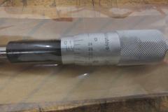 Mitutoyo 151-240 Micrometer Head, 8mm Spindle Dia., 0-1", 0.5" Plain Stem, w/Ratchet Stop. (5pcs) *** All New In Boxes ***