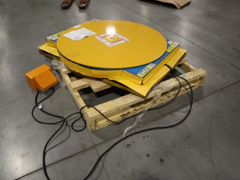 Roto-Max RTMX-30 Hydraulic Lift Rotating Roller Table, with Foot Control and Safety Skirting ***Looks Unused***