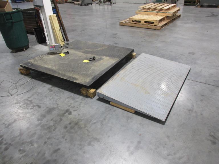 Pennsylvania 6600 Class III, 5000 lb Floor Scale with Model 7600 Digital Read Out and Drive on Ramp