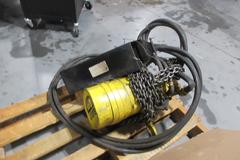 Budgit BAH0215 Pneumatic 2 Ton Chain Hoist with Metal Chain Catcher and Connection Hoses, **No Pendant Control**