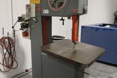 DoAll 2013-V Vertical Bandsaw 20" Variable Speed, Welder Grinder