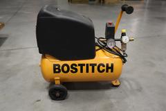 Bostitch CAP1560, 6 Gallon 120 PSI Portable Air Compressor