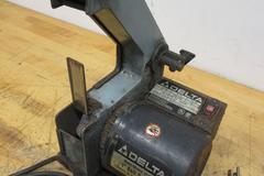 Delta 31-050 1" Wide Belt Sander with Assorted Belts