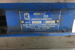 Kurt 3620V Short Modular Vise ***No Stationary Jaw***, with (2) Kurt Moveable Jaws for DX6 and D675