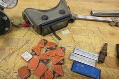 Smiths Oxy Acetylene Torch, Regulator, Nozzles, Tip Cleaners and Flint Stones