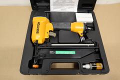 Bostitch SB-1664FN Pneumatic 16ga Finish Nailer ***NEW*** In Plastic Carry Case