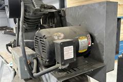Ingersoll Rand Model 2475N7.5 Type-30 Electric Air Compressor