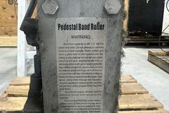 Pedestal Band Roller
