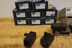  Schunk BWTJ-K305-21 Quick Change 3-Jaw Chuck Base Jaws with (9) Sets of BWW 250 Steel Jaws *** Appear to Have Little to No Use***