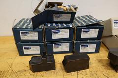Schunk BWTJ-K305-21 Quick Change 3-Jaw Chuck Base Jaws with (8) Sets of BWW 250 Steel Jaws ***All New, Unused***