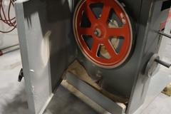 DoAll 2013-V Vertical Bandsaw 20" Variable Speed, Welder Grinder