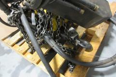 Budgit BAH0215 Pneumatic 2 Ton Chain Hoist with Metal Chain Catcher and Connection Hoses, **No Pendant Control**