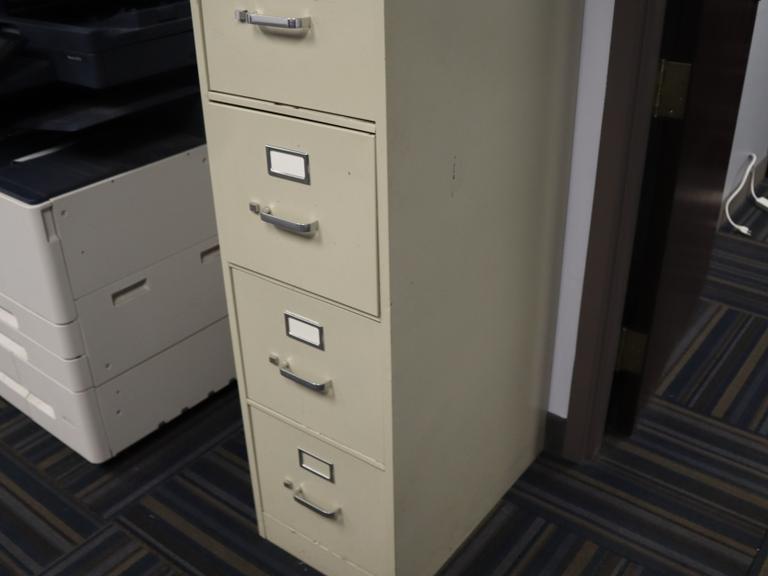 Hon 4 Drawer File Cabinet