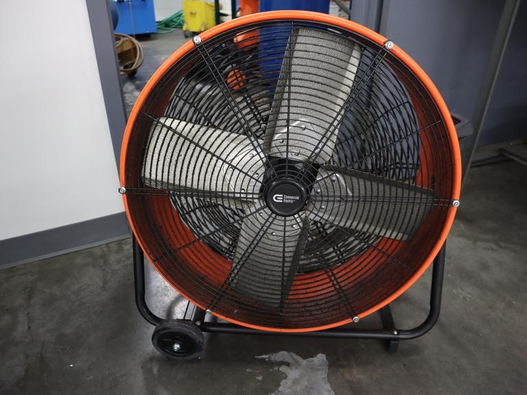 Commercial Electric 24" Shop Fan, Portable, on Wheels, Single Phase
