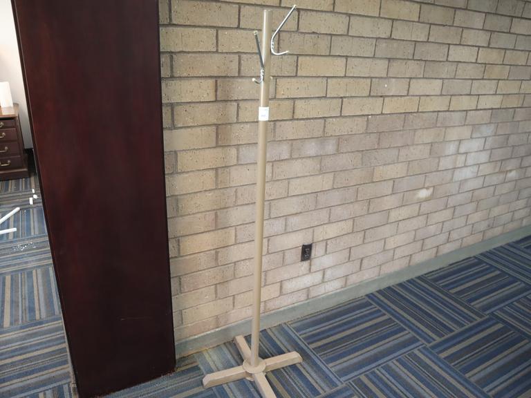 Steel 3 Place Floor Standing Coat Rack