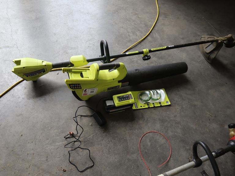Ryobi Cordless Leaf Blower and Weed Whip with Ryobi 40V Lthium Battery and Charger