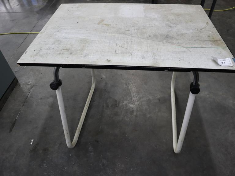 Adjustable Height Work Table