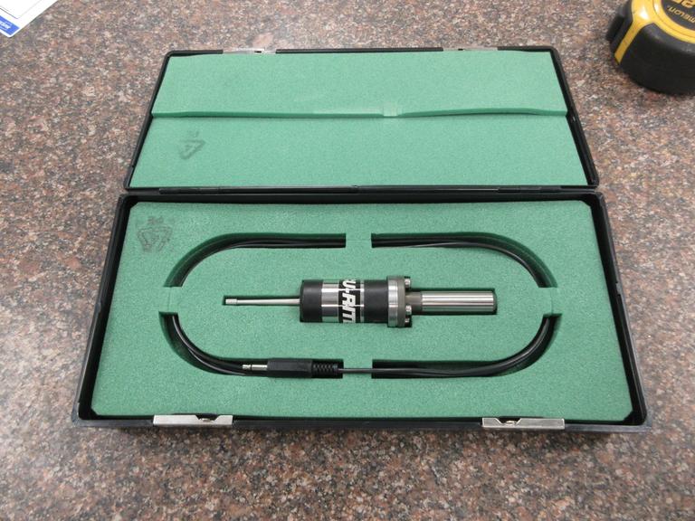 AccuRite KT3D Edge Finder Probe with Cable and Protective Case