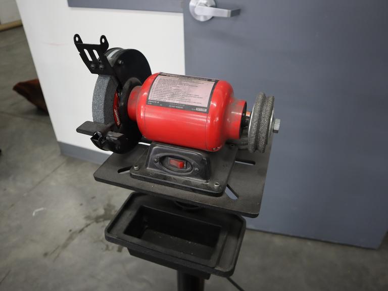 Bauer 6" Double End Pedestal Grinder - Single Phase, 2.1 Amp, 1/2" Arbor, Pedestal Base