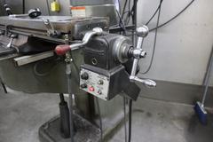 Bridgeport Series I 2HP Vertical Milling Machine, 9" x 42" Table, Variable Speed, Acu-Rite III 2 Axis DRO, Power Table Feed