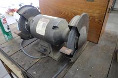 Buffalo B-8 8" Double End Grinder, Bench Model, 3/4 HP, 3450 RPM - Singe Phase