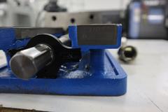 Kurt DX6 6" Machine Vise with Steel Jaws, Handle