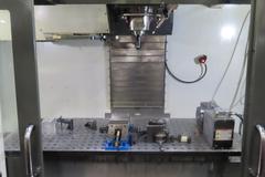 Haas VF-5/50XT CNC Vertical Machining Center, Haas NextGen Control, Haas HRT-160, 4th Axis Drive, Probing, 1000 PSI TSC